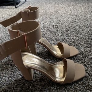 Beige Nude High Heels Brand New Never Worn